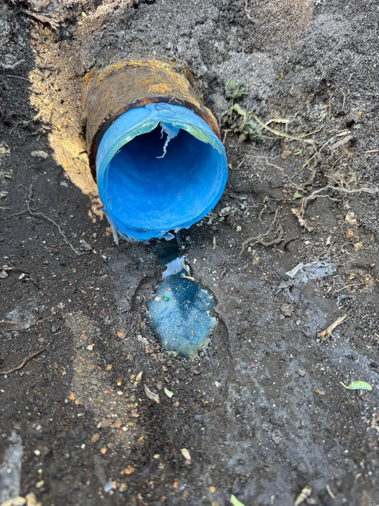 Trenchless pipe bursting sewer replacement in South Florida
